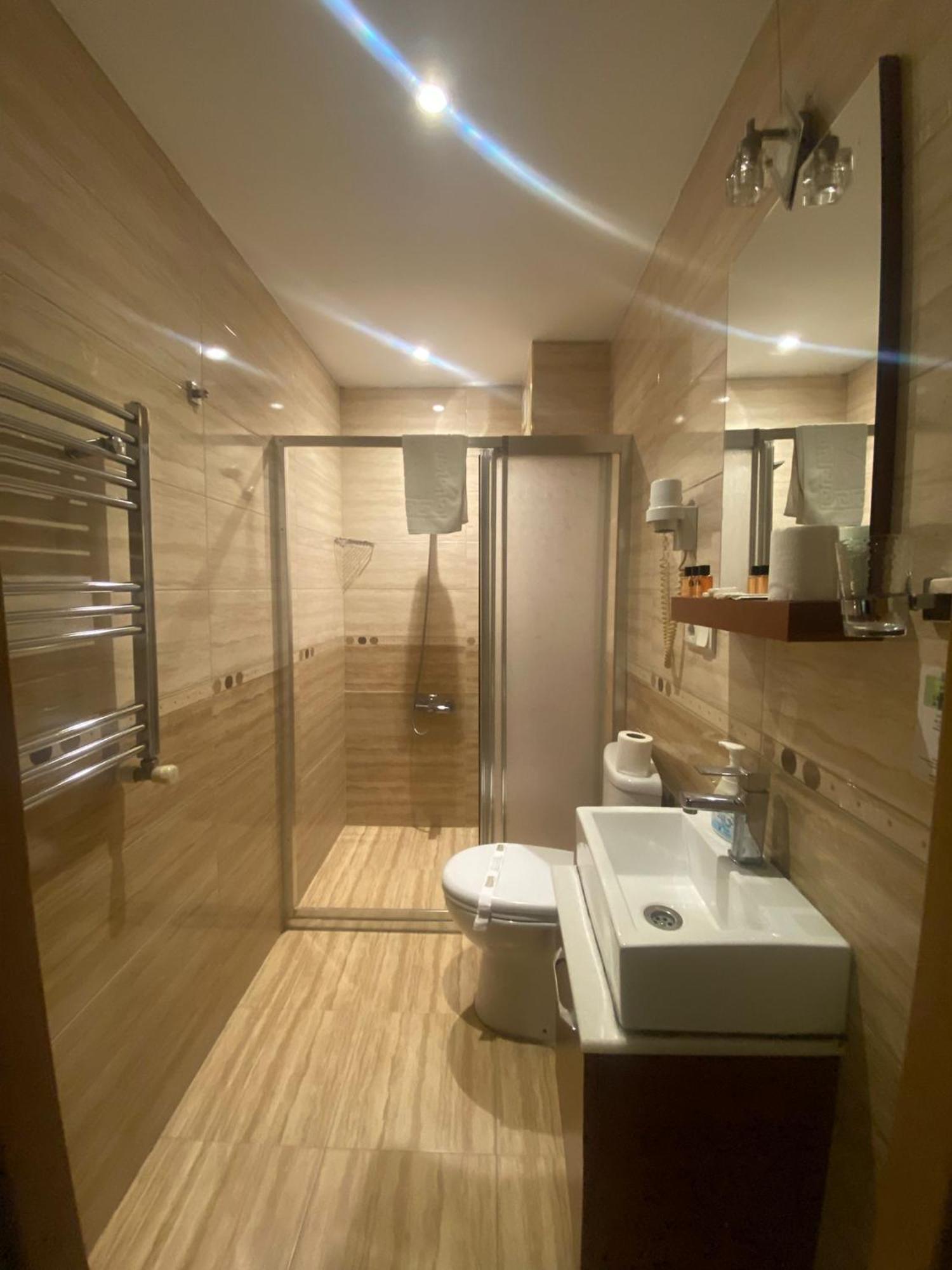 Hotel Rio Istanbul Exteriör bild