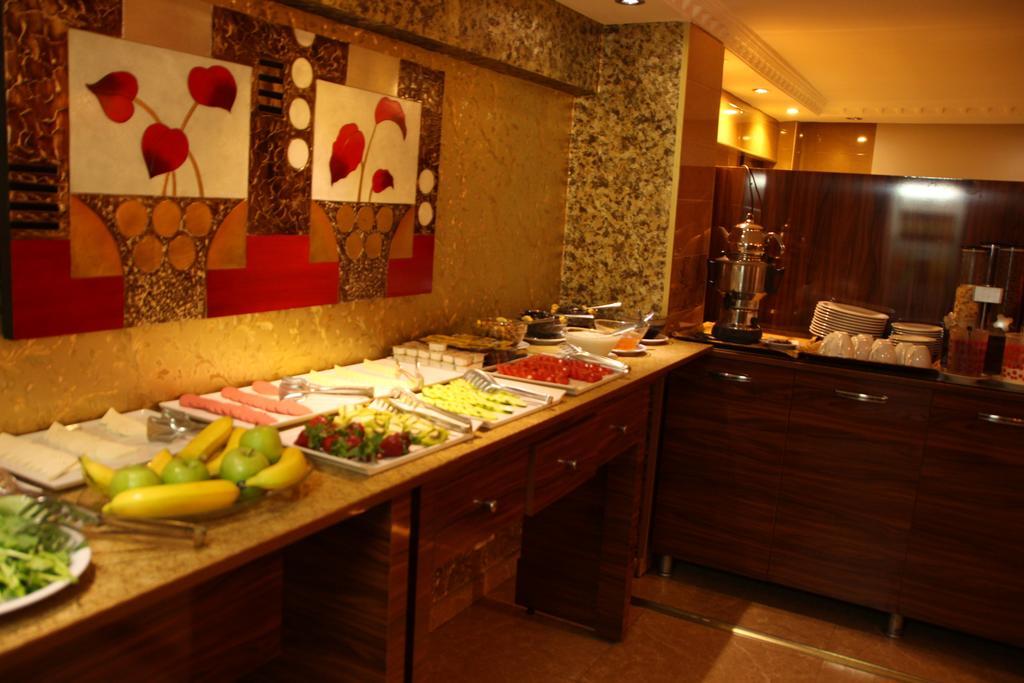 Hotel Rio Istanbul Exteriör bild